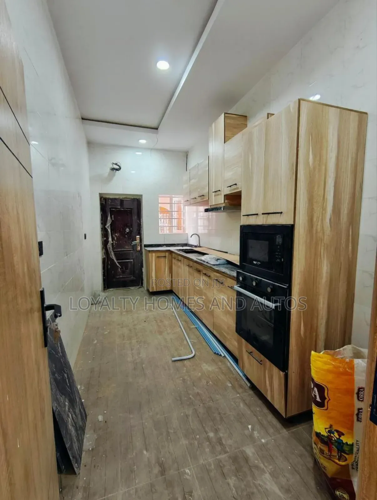 4bdrm Duplex in Gbagada Lagos for sale in Gbagada