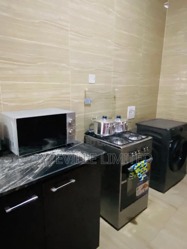 Neat 2 Bedroom Apartment in Jahi