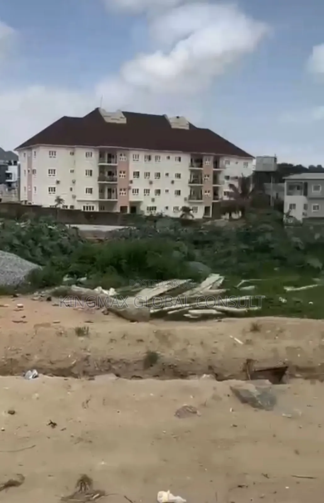 _Old Aso Drive Duplex for Sale_* *Land Size*: 2,315.78 SQMTS in Asokoro