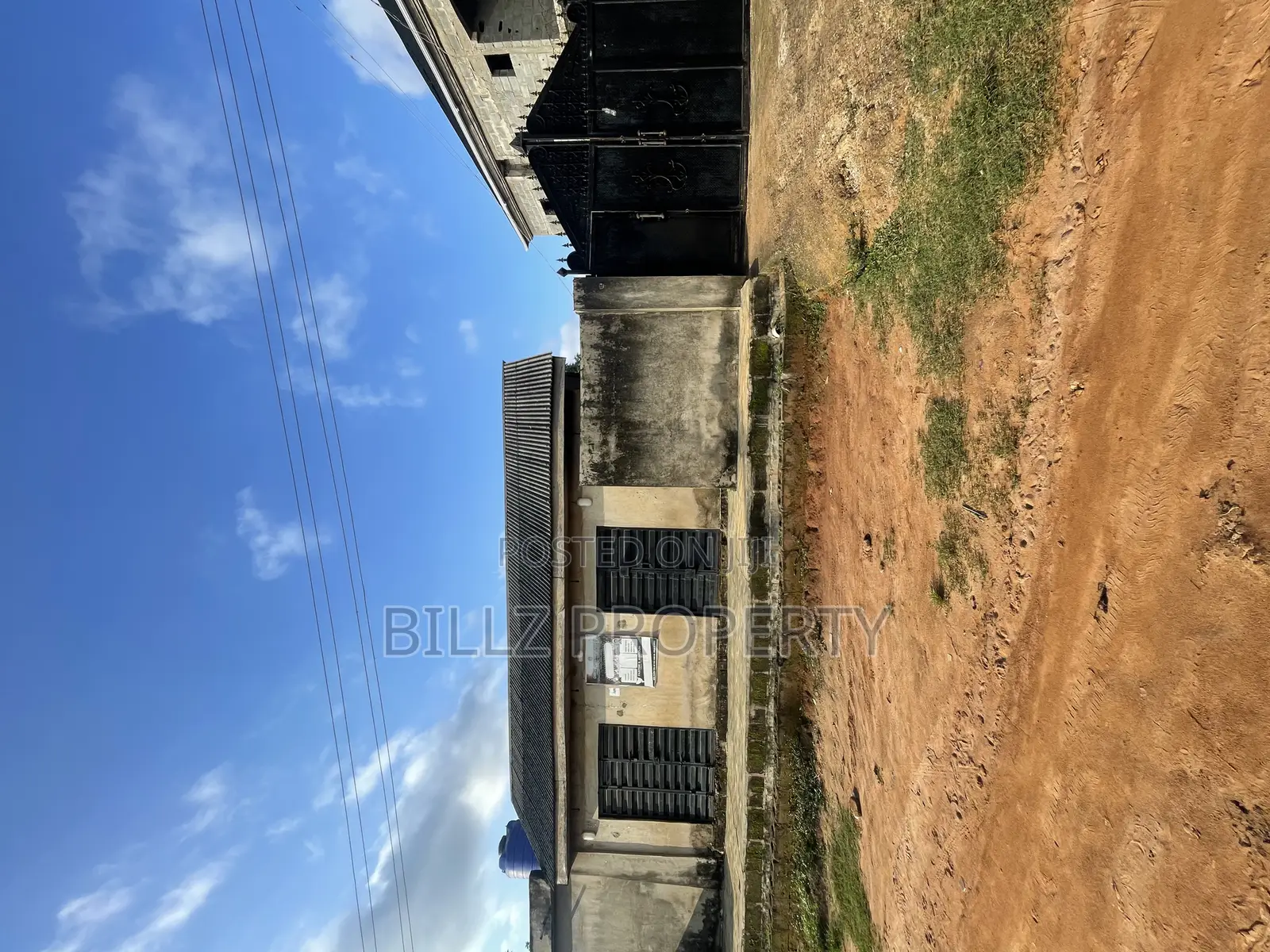 3bdrm Block of Flats in Baba70 Ikola Road, Abule Egba for sale in Abule Egba