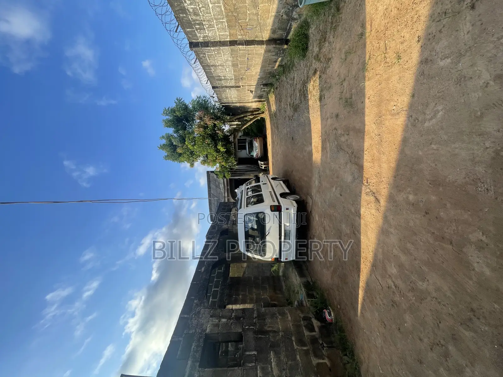 3bdrm Block of Flats in Baba70 Ikola Road, Abule Egba for sale in Abule Egba
