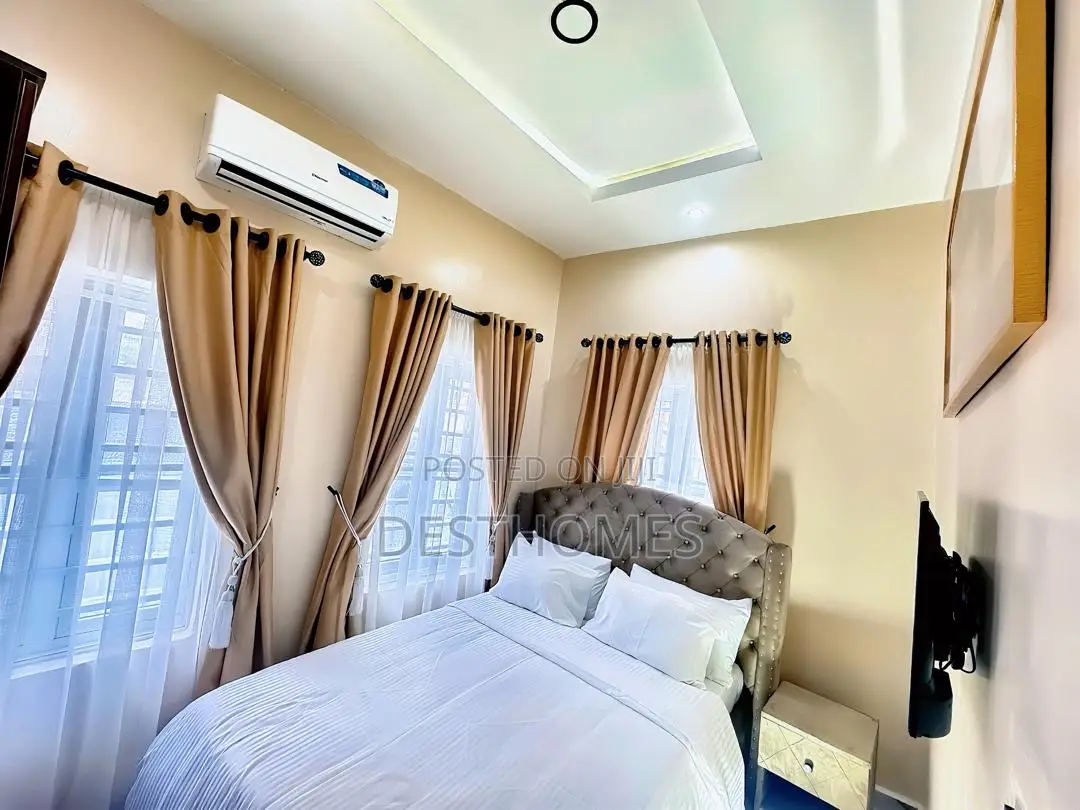 Cozy 1-Bedroom Apartment in Sangotedo in Sangotedo