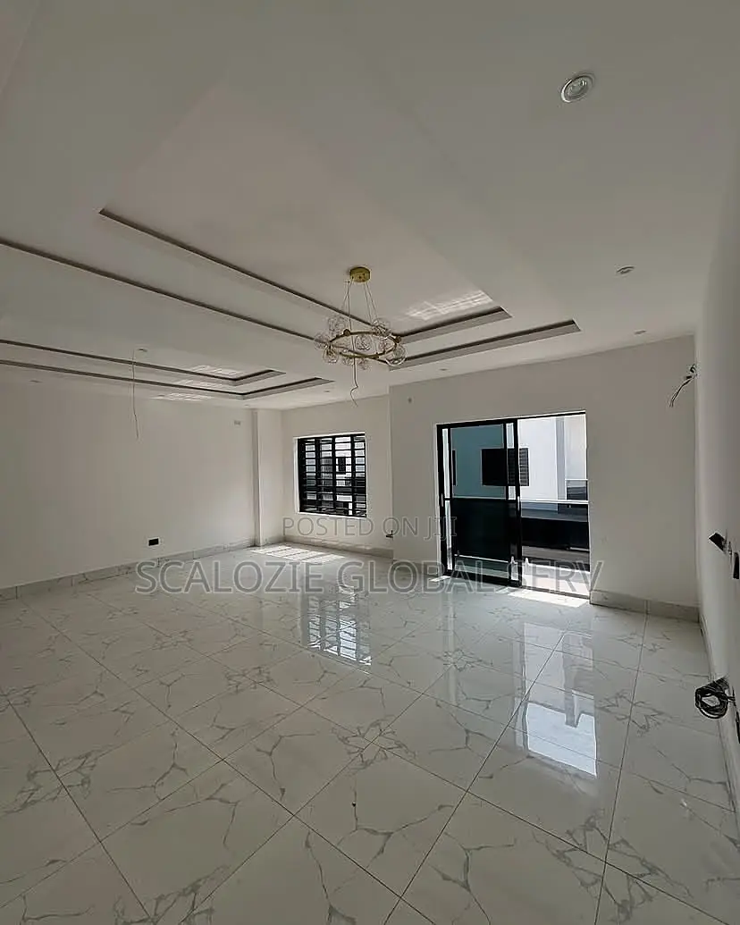 4bdrm Duplex in Sani Abacha Road, for sale in GRA Phase 2 / Port-Harcourt