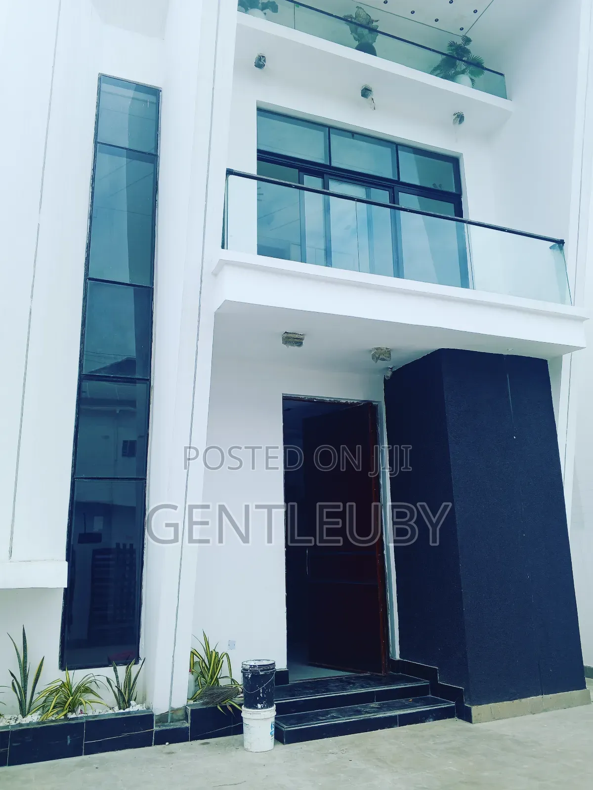 4bdrm Duplex in Dpk Estate, Lekki Phase 2 for sale in Lekki Phase 2