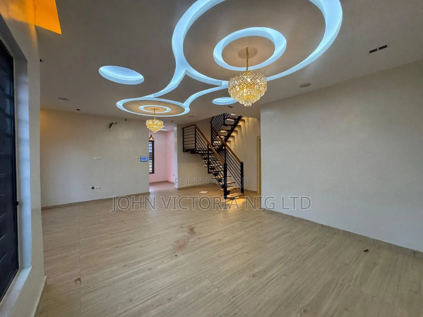Furnished 5bdrm Duplex in Millennium Estate, Millenuim/UPS for sale in Millenuim/UPS