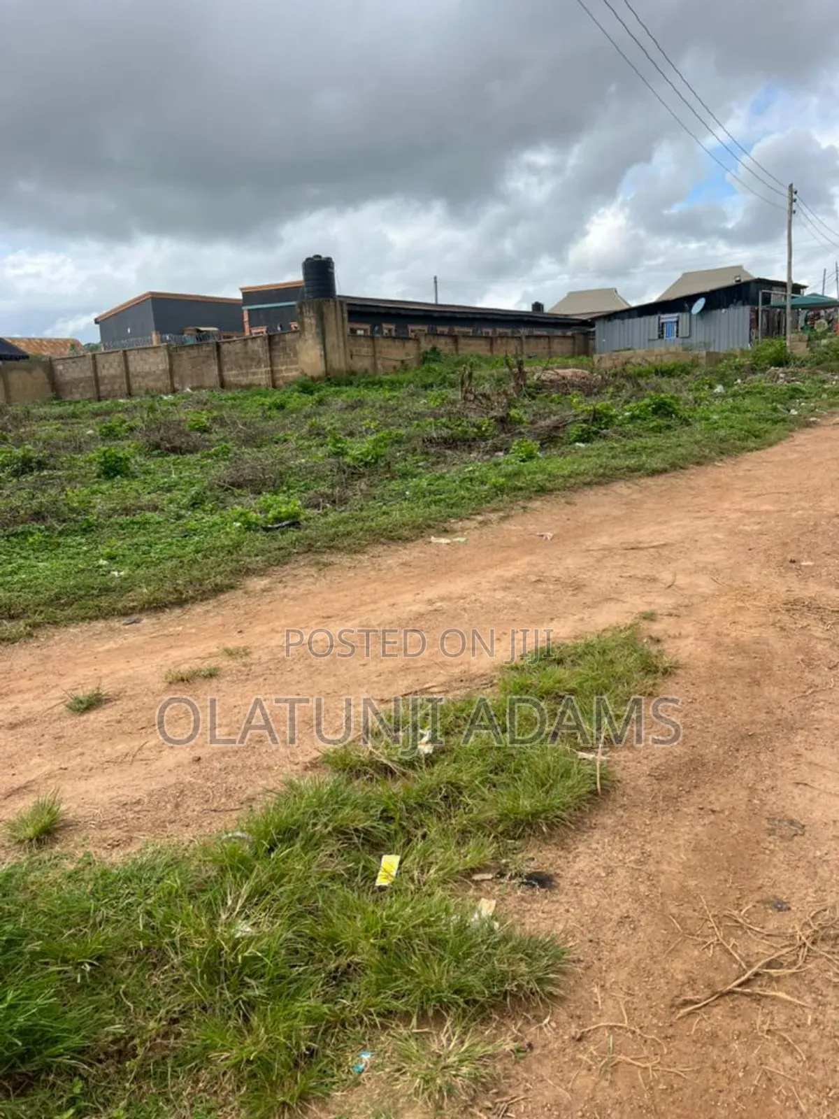 Uncompleted 12rooms Hotel and Bar at Onibueja in Osogbo
