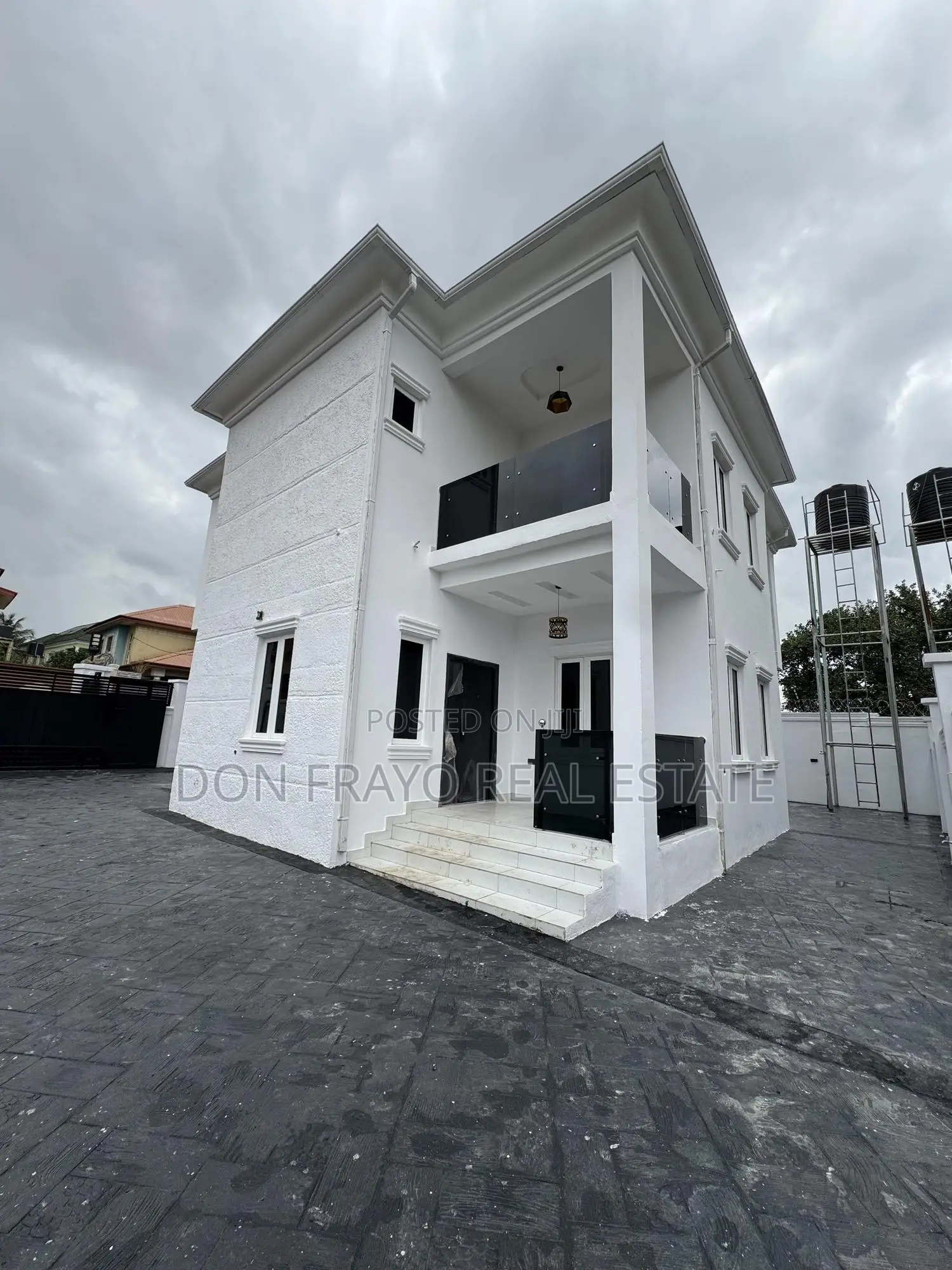 4bdrm Duplex in Sonbeam Sch Area, Bodija for sale in Bodija