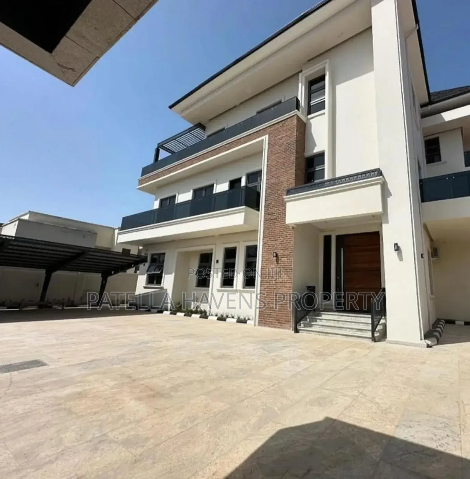 7bdrm Duplex in Maitama for sale in Maitama