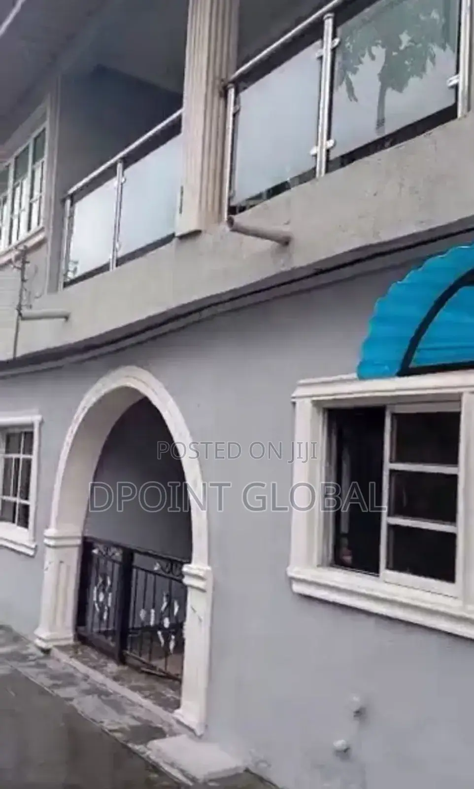 13bdrm Block of Flats in In Estate, Idimu for sale in Idimu