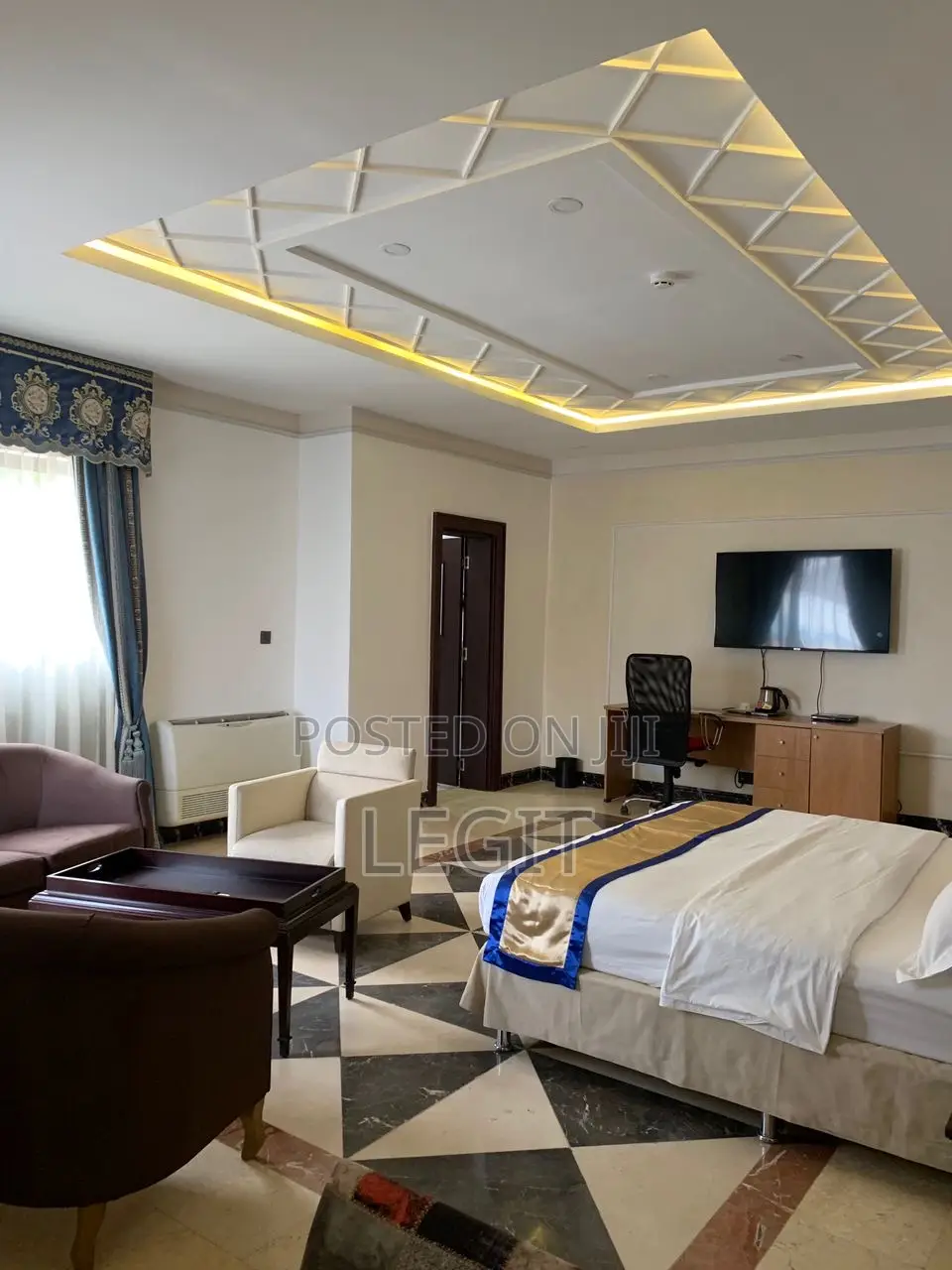 27 Luxury Rooms Hotel in the Heart of Maitama for Sale in Maitama