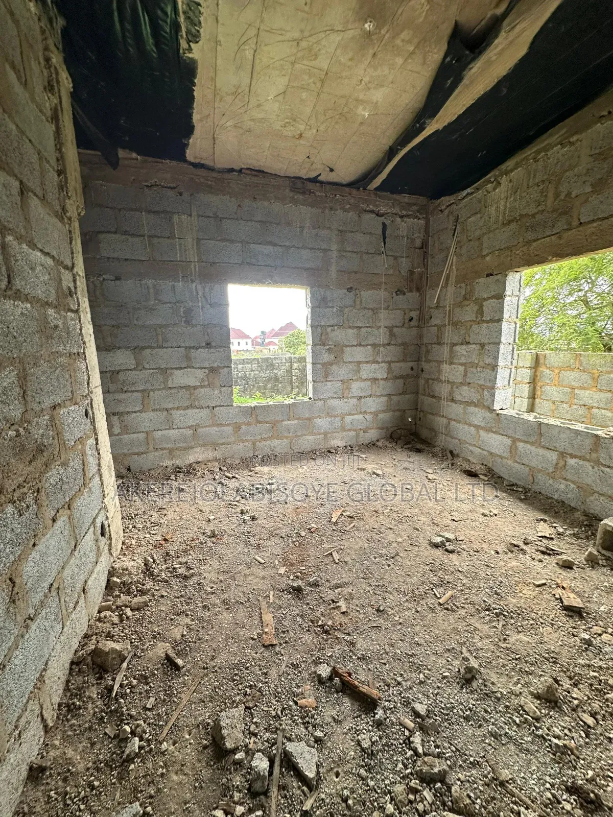 4bdrm Duplex in In An Estate for sale in Gwarinpa