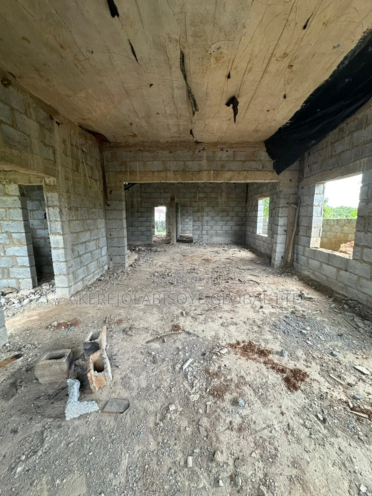 4bdrm Duplex in In An Estate for sale in Gwarinpa