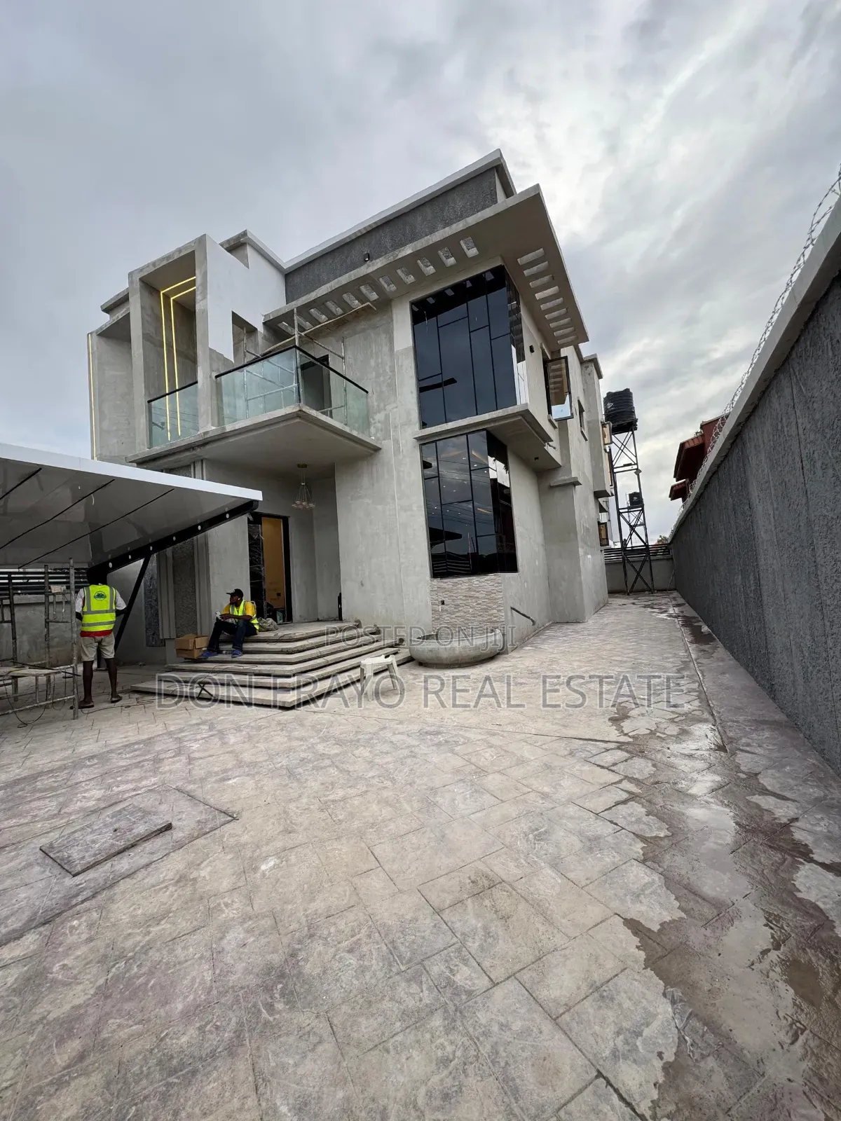 4bdrm Duplex in Aare Avenue, Oluyole Estate for sale in Oluyole Estate