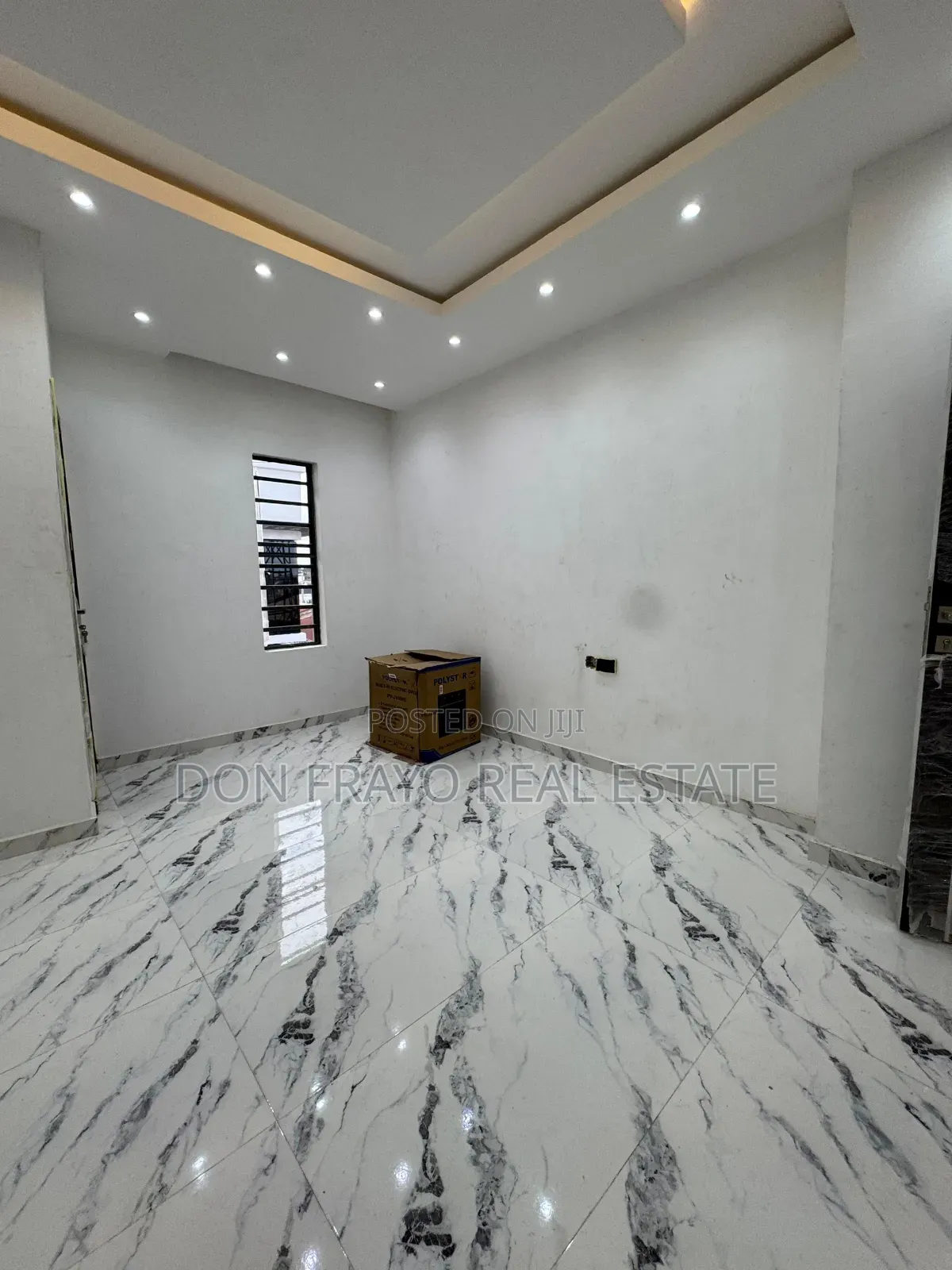 4bdrm Duplex in Aare Avenue, Oluyole Estate for sale in Oluyole Estate