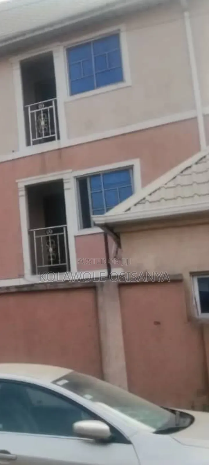 8bdrm Block of Flats in Surulere for sale in Surulere