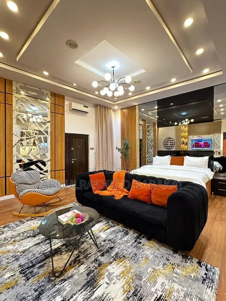 Tastefully Furnished Spacious Aesthetically Pleasing Studio Apartment in Osapa london