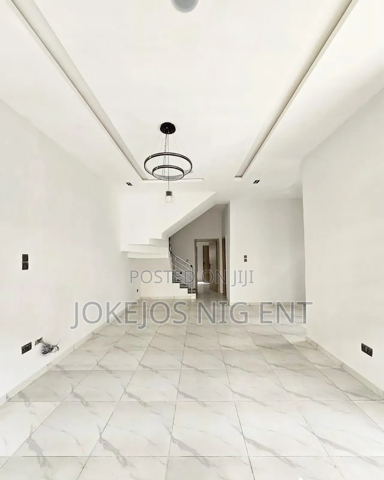 4bdrm Duplex in Orchid, Chevron for sale in Chevron