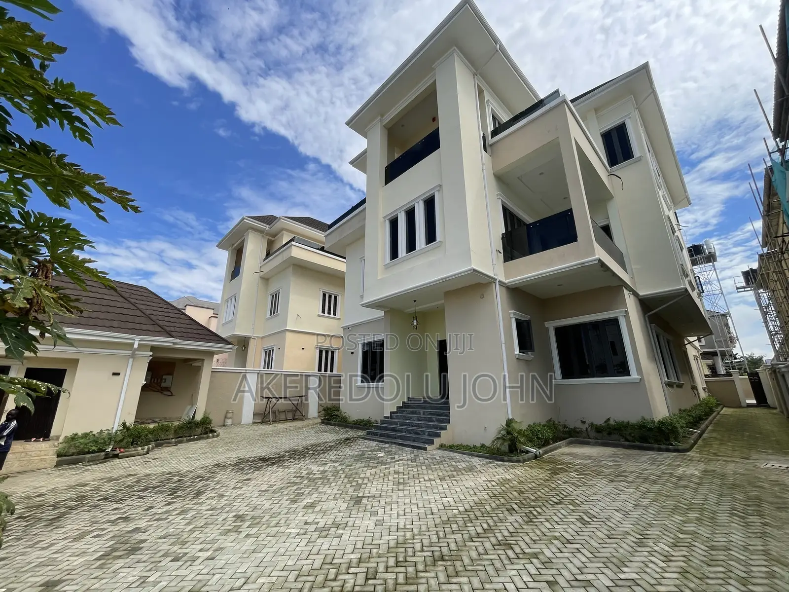 7bdrm Duplex in Guzape District for sale in Guzape District