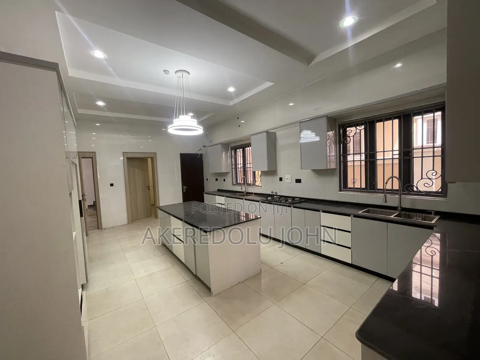 7bdrm Duplex in Guzape District for sale in Guzape District