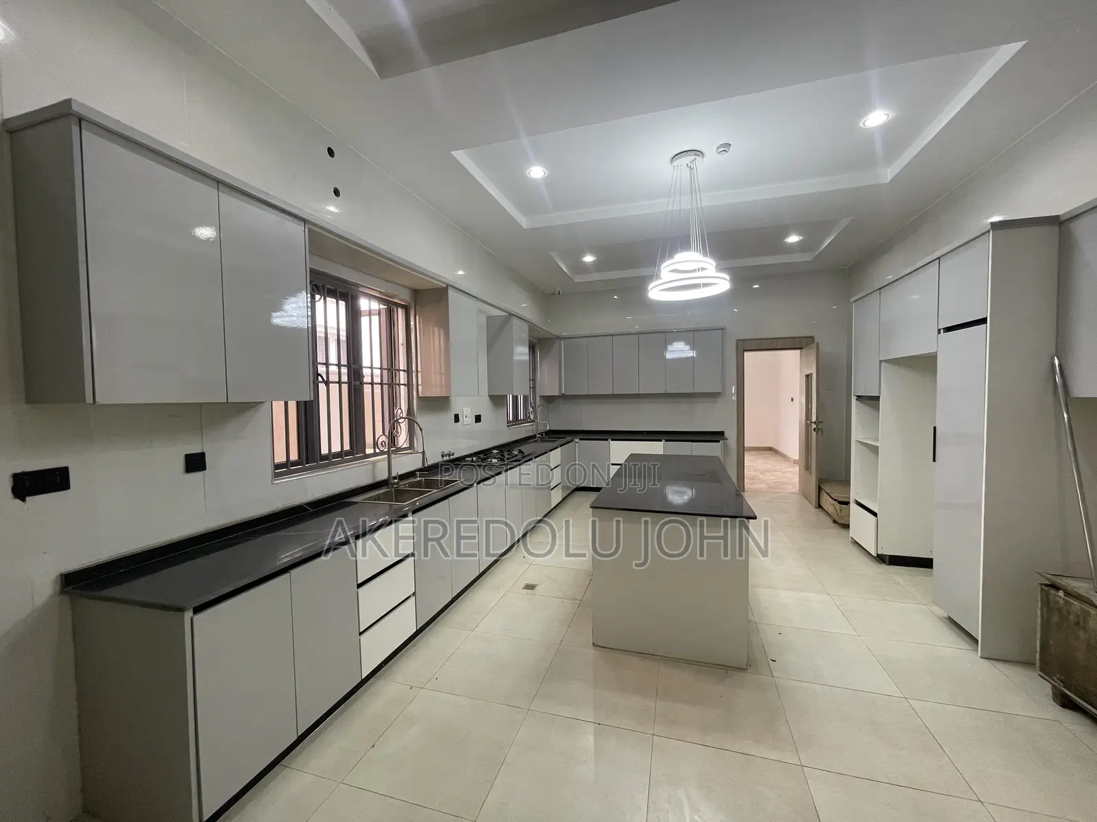 7bdrm Duplex in Guzape District for sale in Guzape District