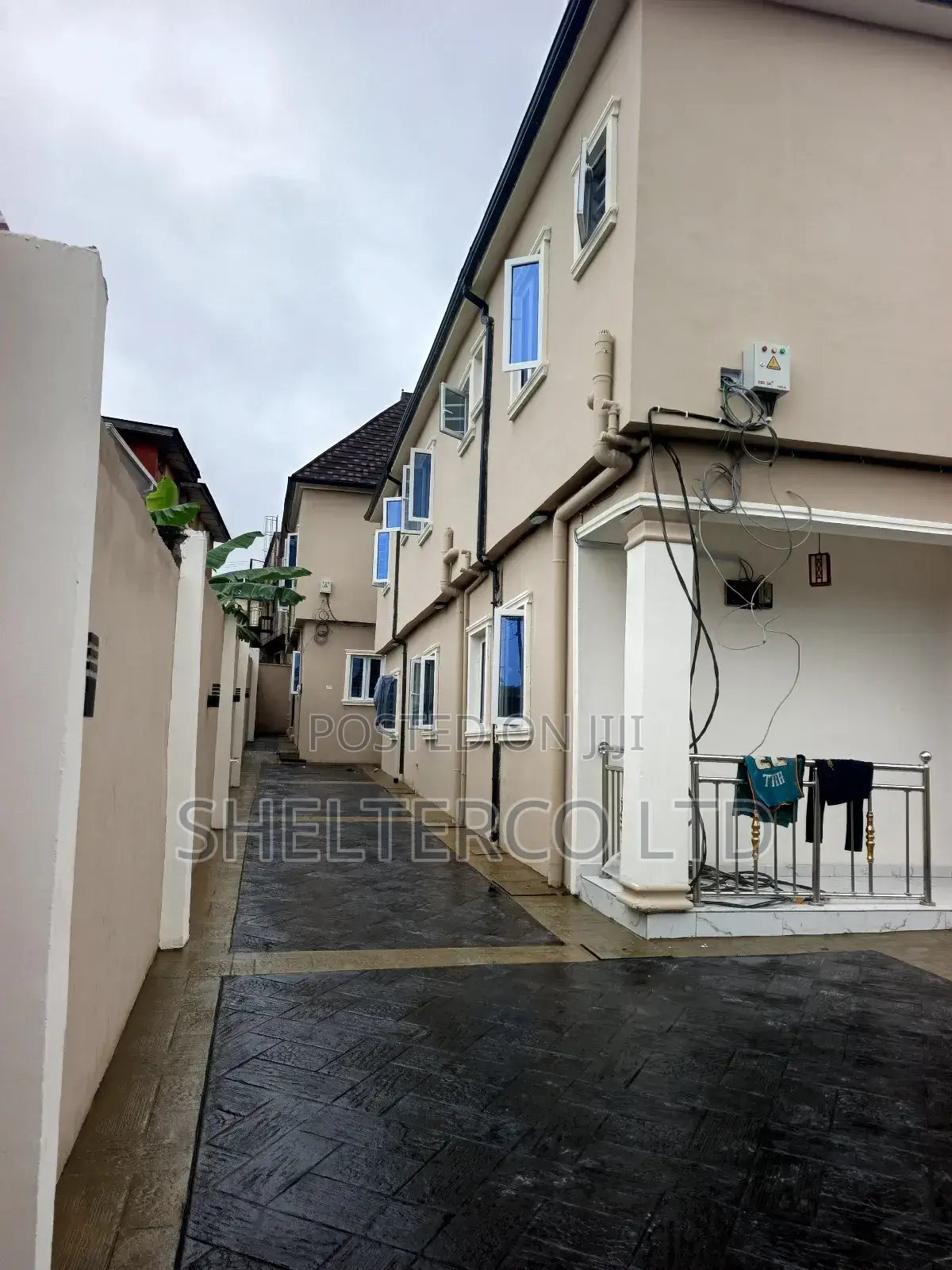 3bdrm Apartment in Gated Close, Ogba for sale in Ogba