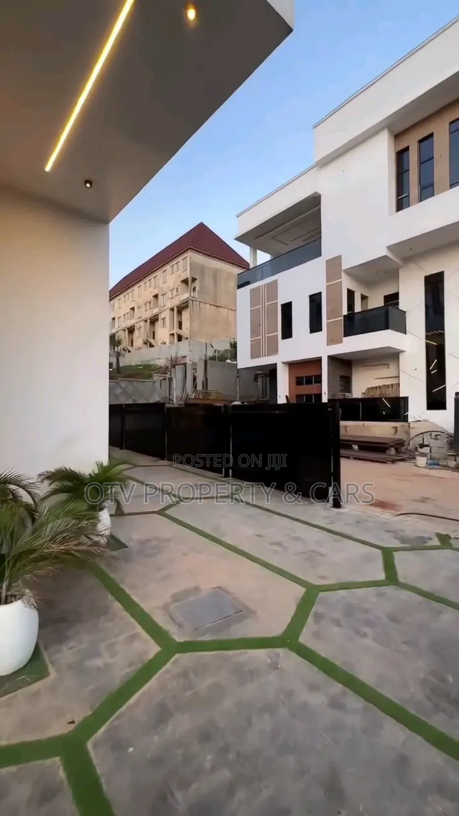 Furnished 6bdrm Duplex in Asokoro for sale in Asokoro