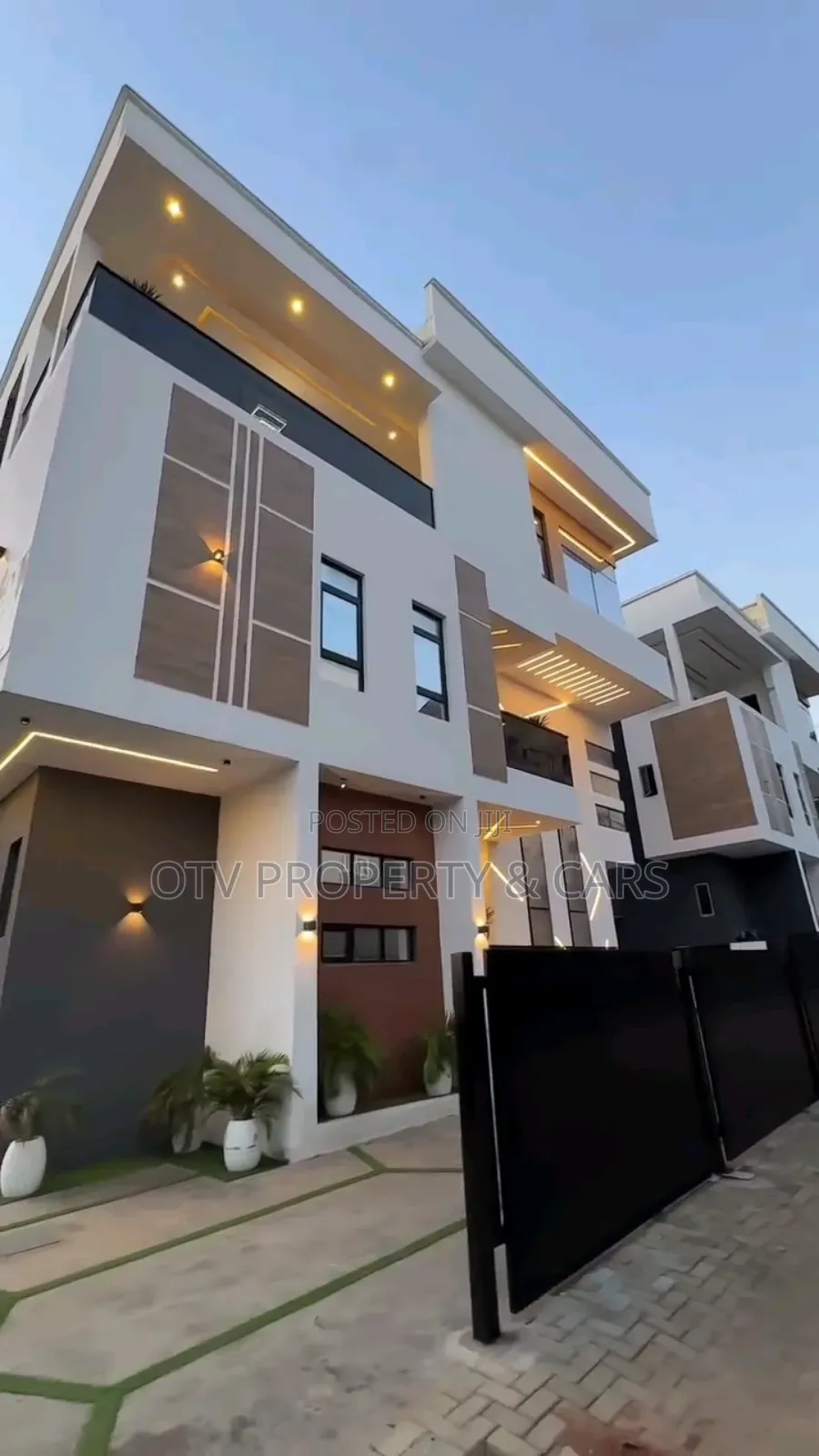 Furnished 6bdrm Duplex in Asokoro for sale in Asokoro