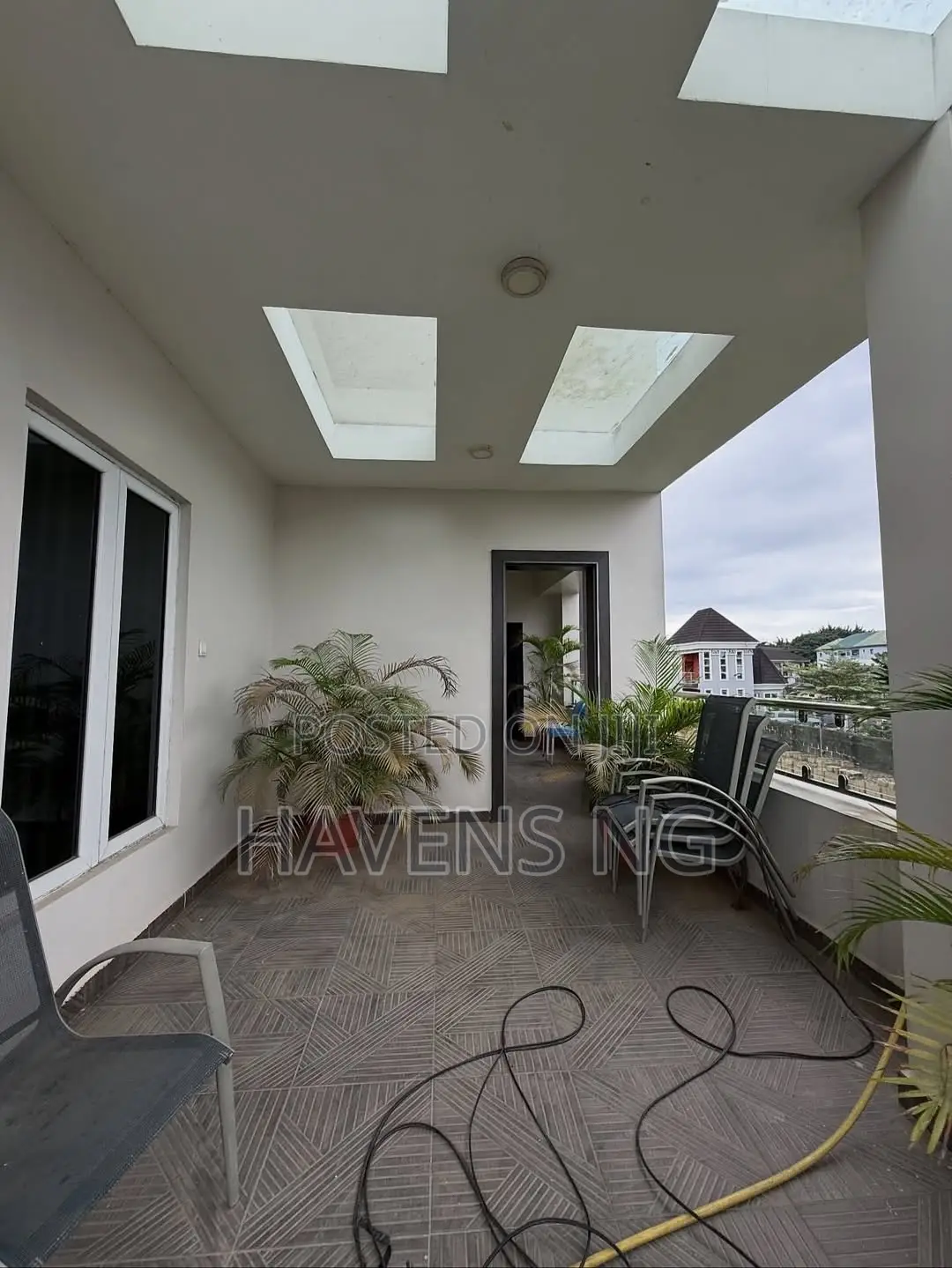 Furnished 4bdrm Duplex in Woji for sale in Woji