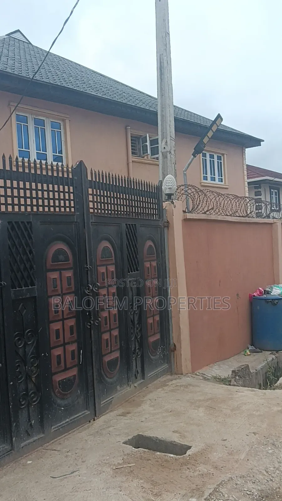 Furnished 9bdrm House in Balofem Properties &, Abeokuta South for sale in Abeokuta South