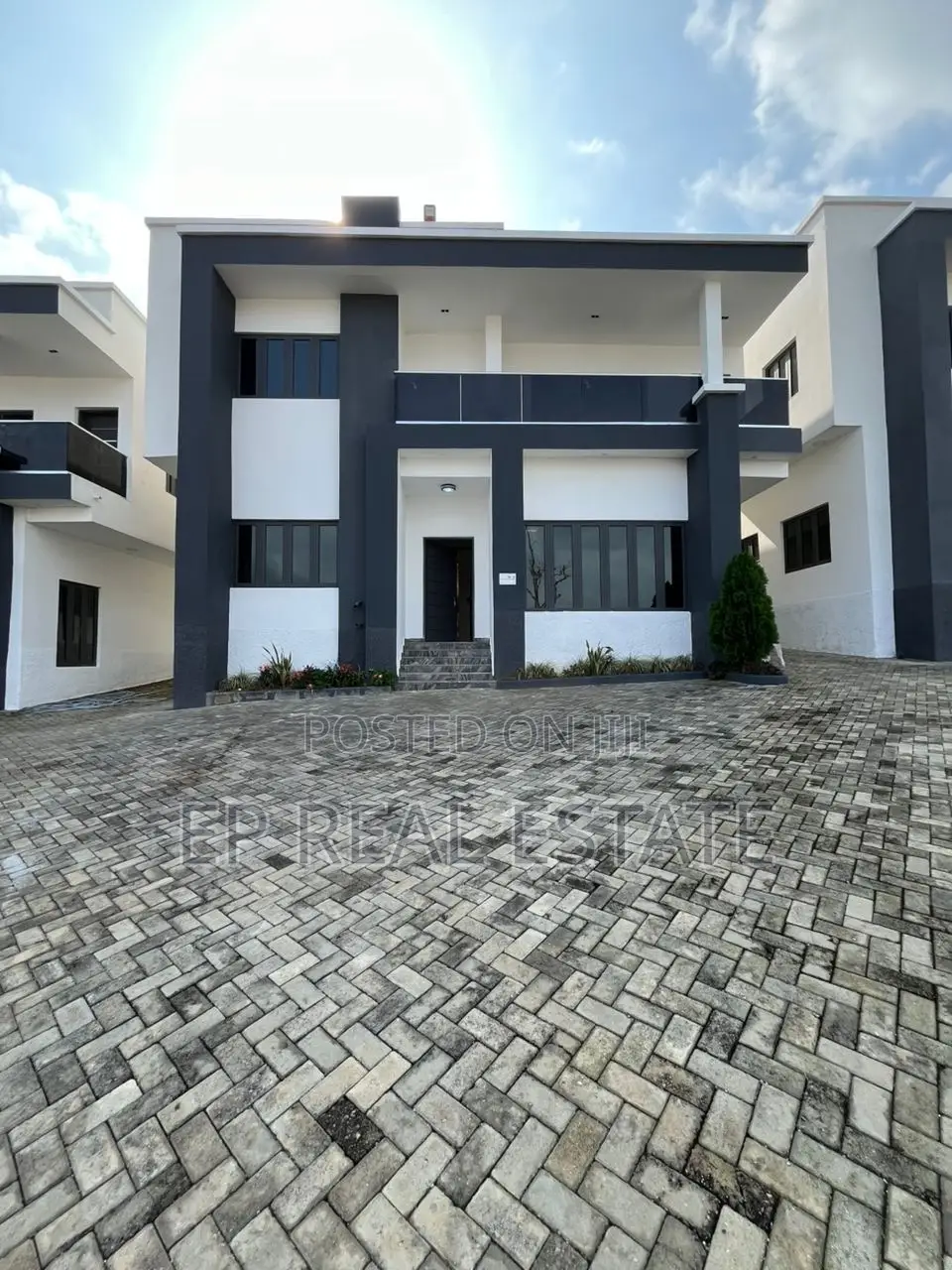 4bdrm Duplex in Katampe Extension for sale in Katampe Extension