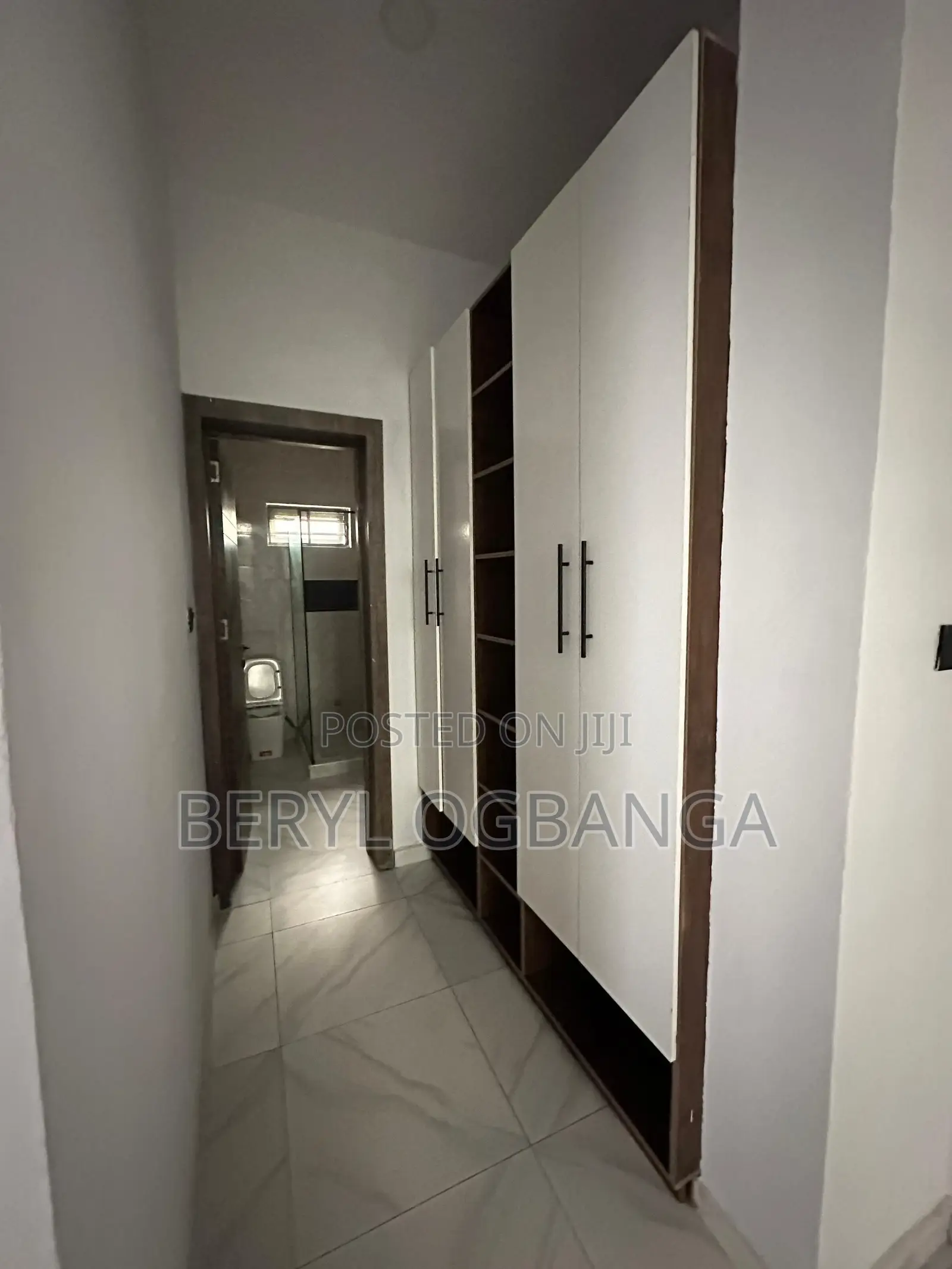 2bdrm Apartment in Ikate for sale in Ikate