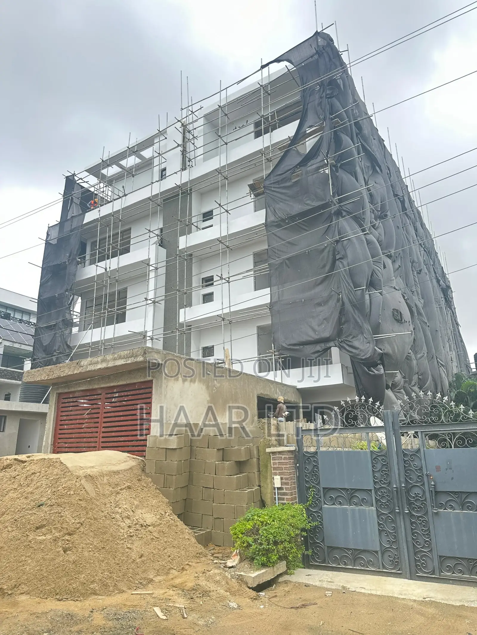 2bdrm Apartment in Ikate for sale in Ikate