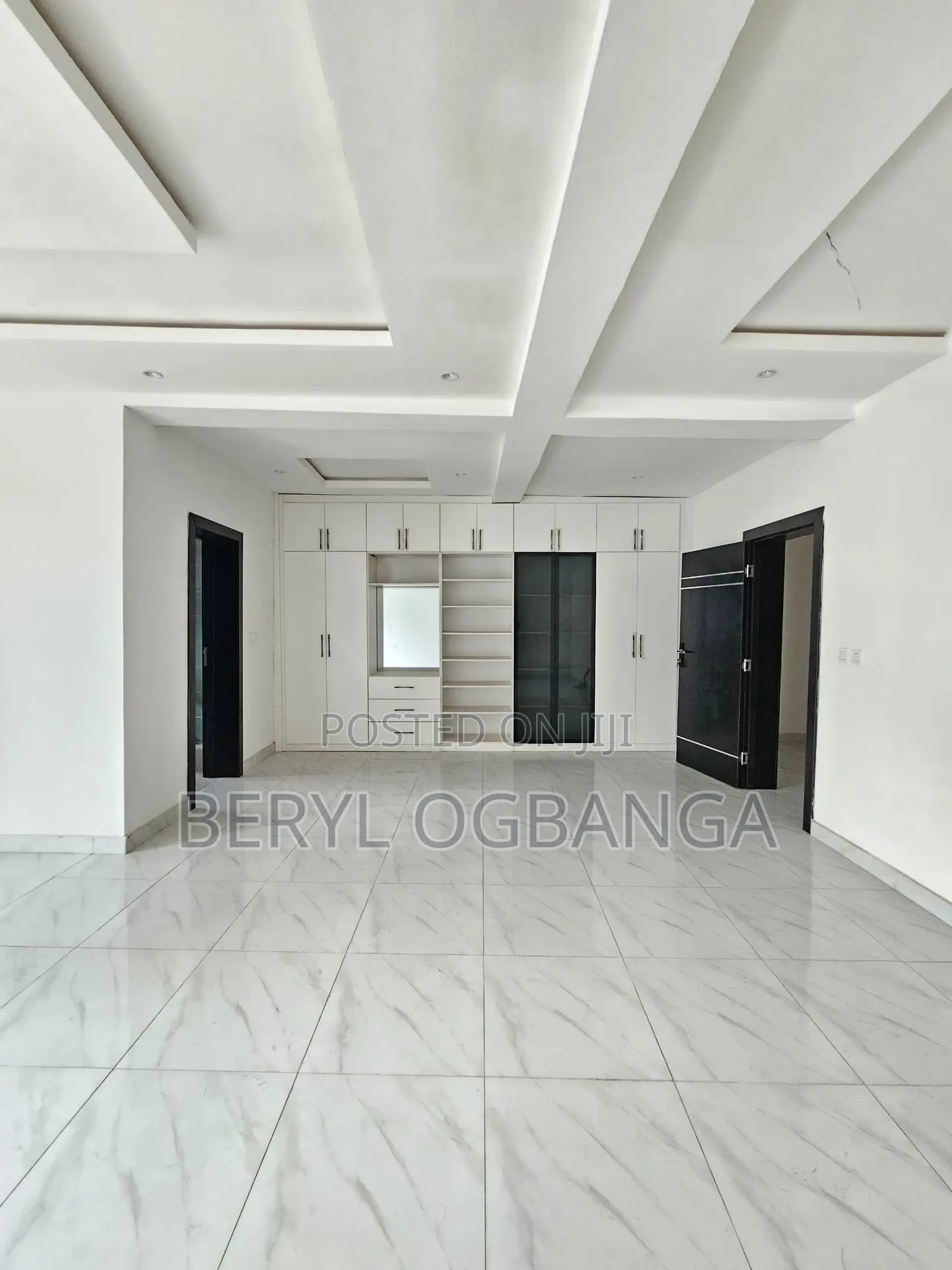 4bdrm Duplex in Ikate for sale in Ikate