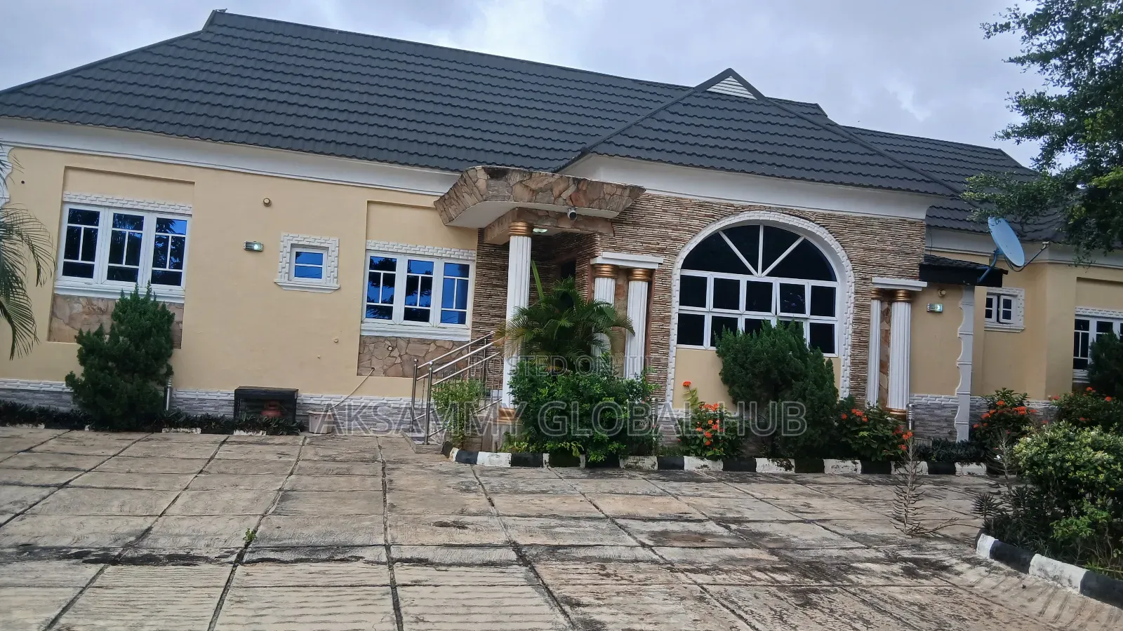 Furnished 2bdrm Bungalow in Orogun Estate, Ojoo for sale in Ojoo