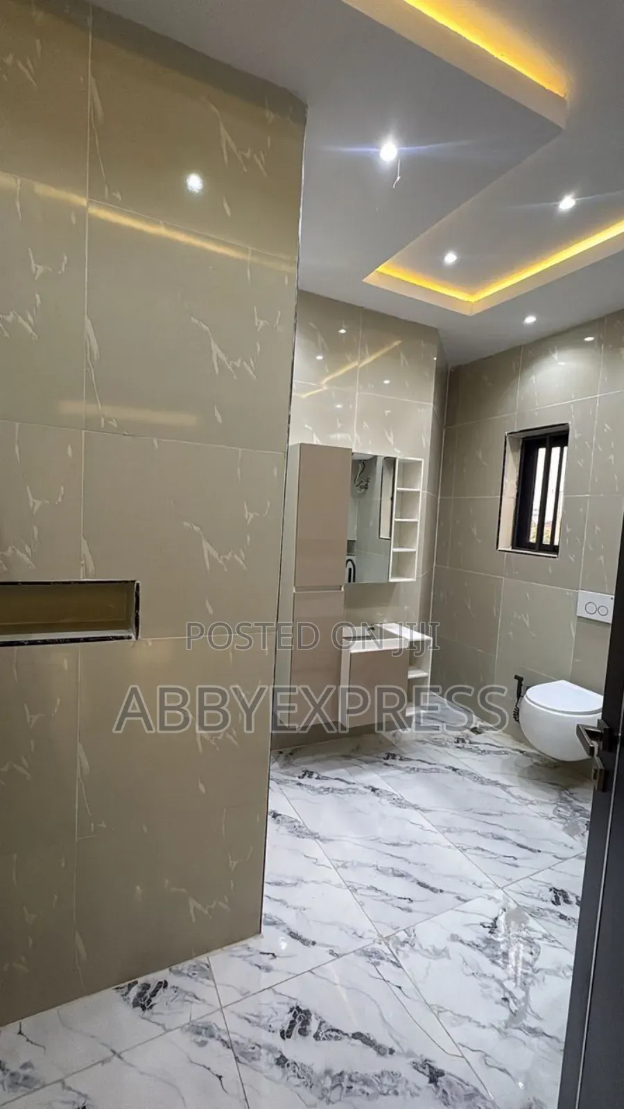 4bdrm Duplex in Oluyole, Ibadan for sale in Ibadan