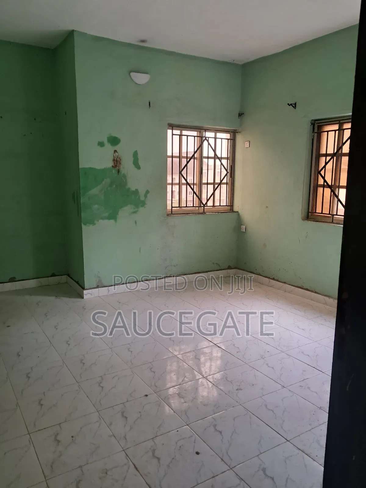 3bdrm Apartment in Onireke, Ojo for rent in Ojo