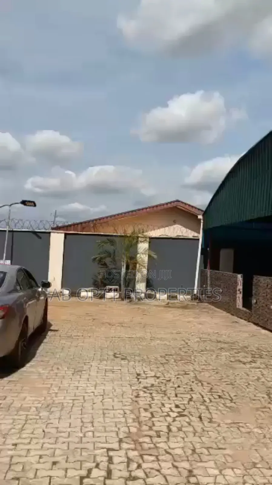 75 Rooms Hotel With an Event Centre for Sale in Benin City