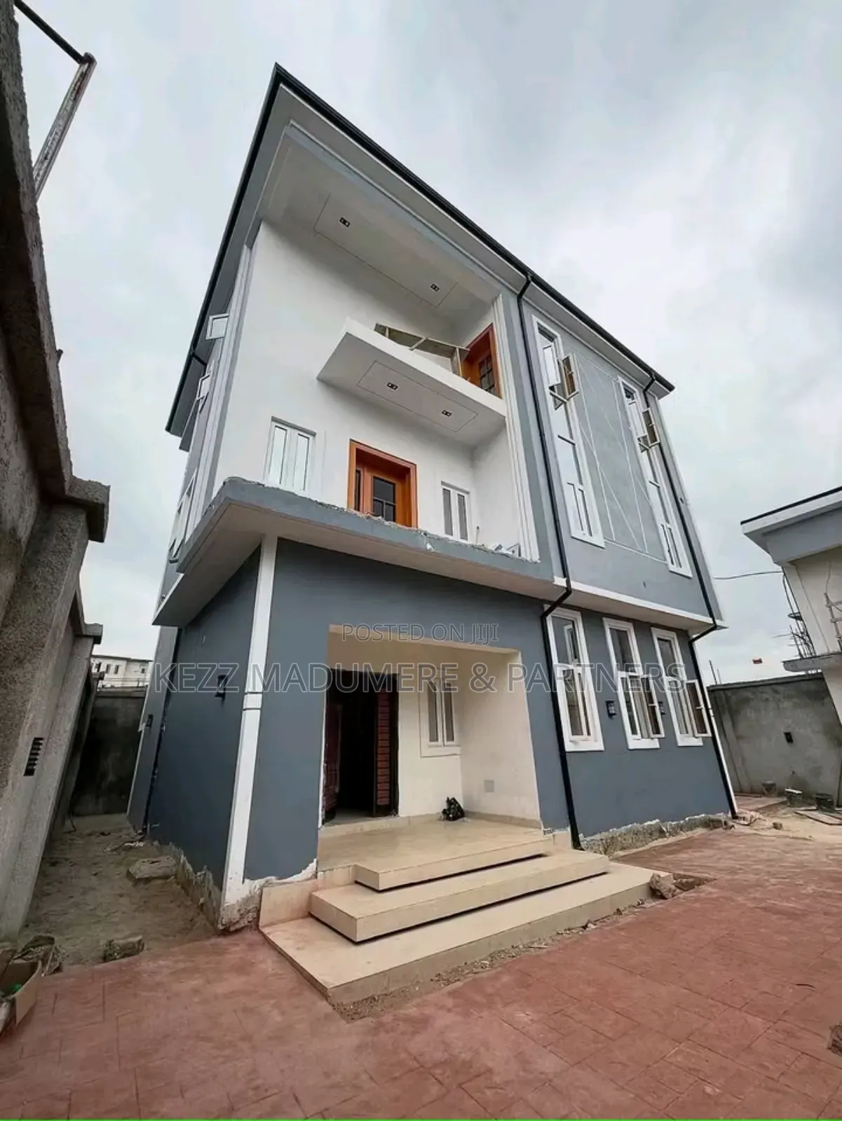 4bdrm Duplex in Dr Peter Odili Trans for sale in Port-Harcourt