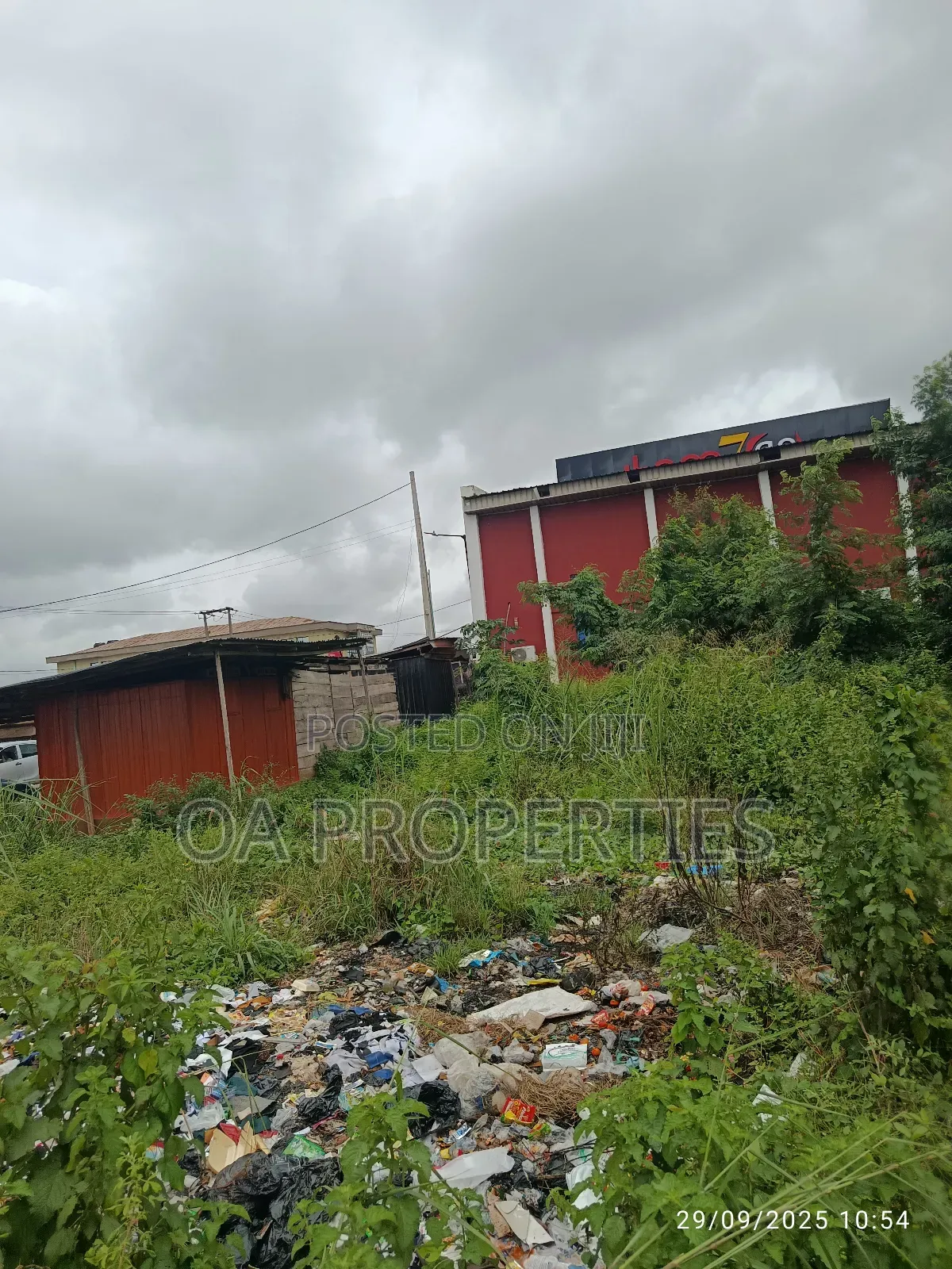 Commercial Land 5448 SQM 4sale at Item7 Ologuneru -Eleyele Rd, Ibadan. in Ibadan