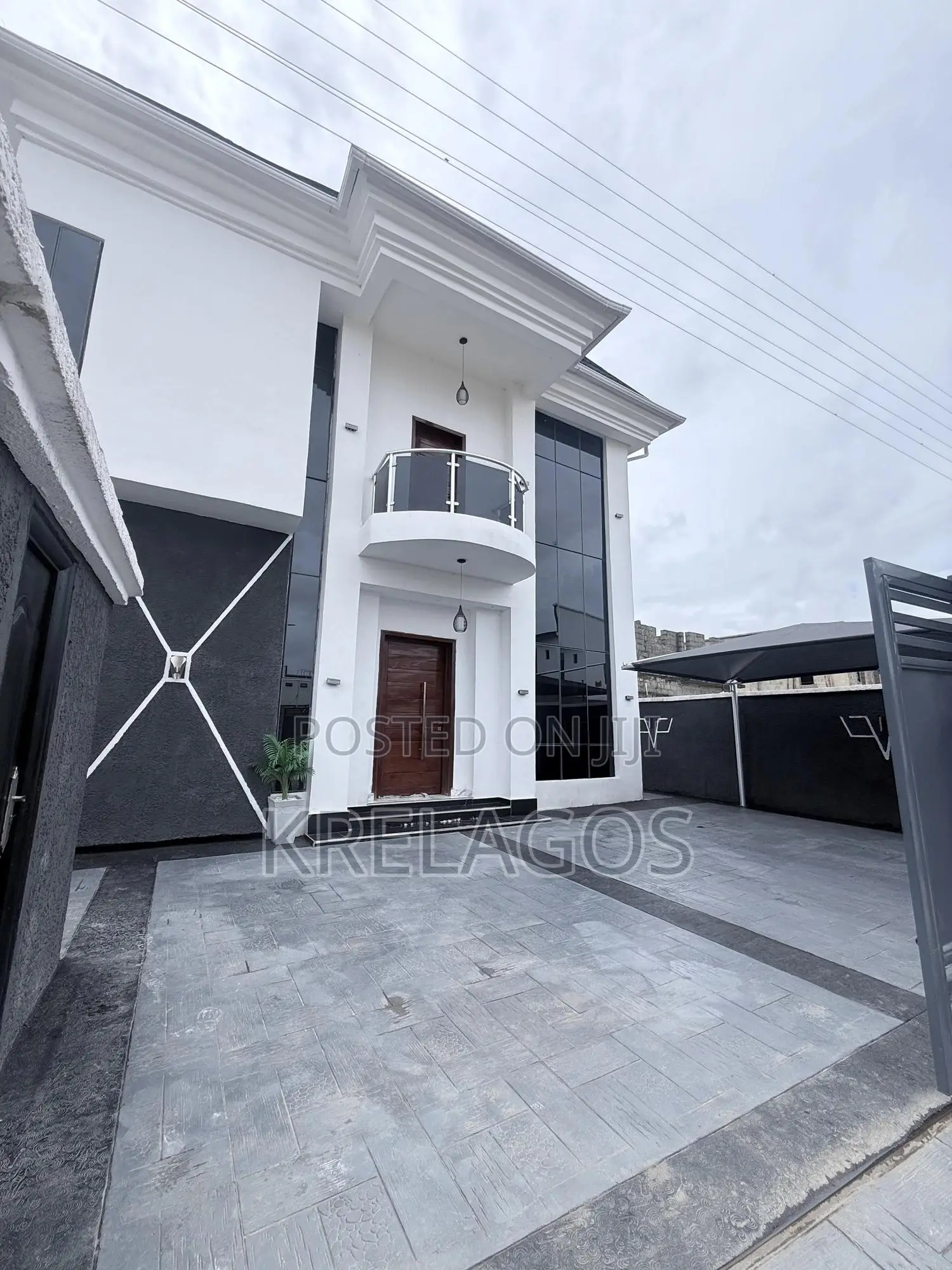 5bdrm Duplex in Sangotedo for sale in Sangotedo