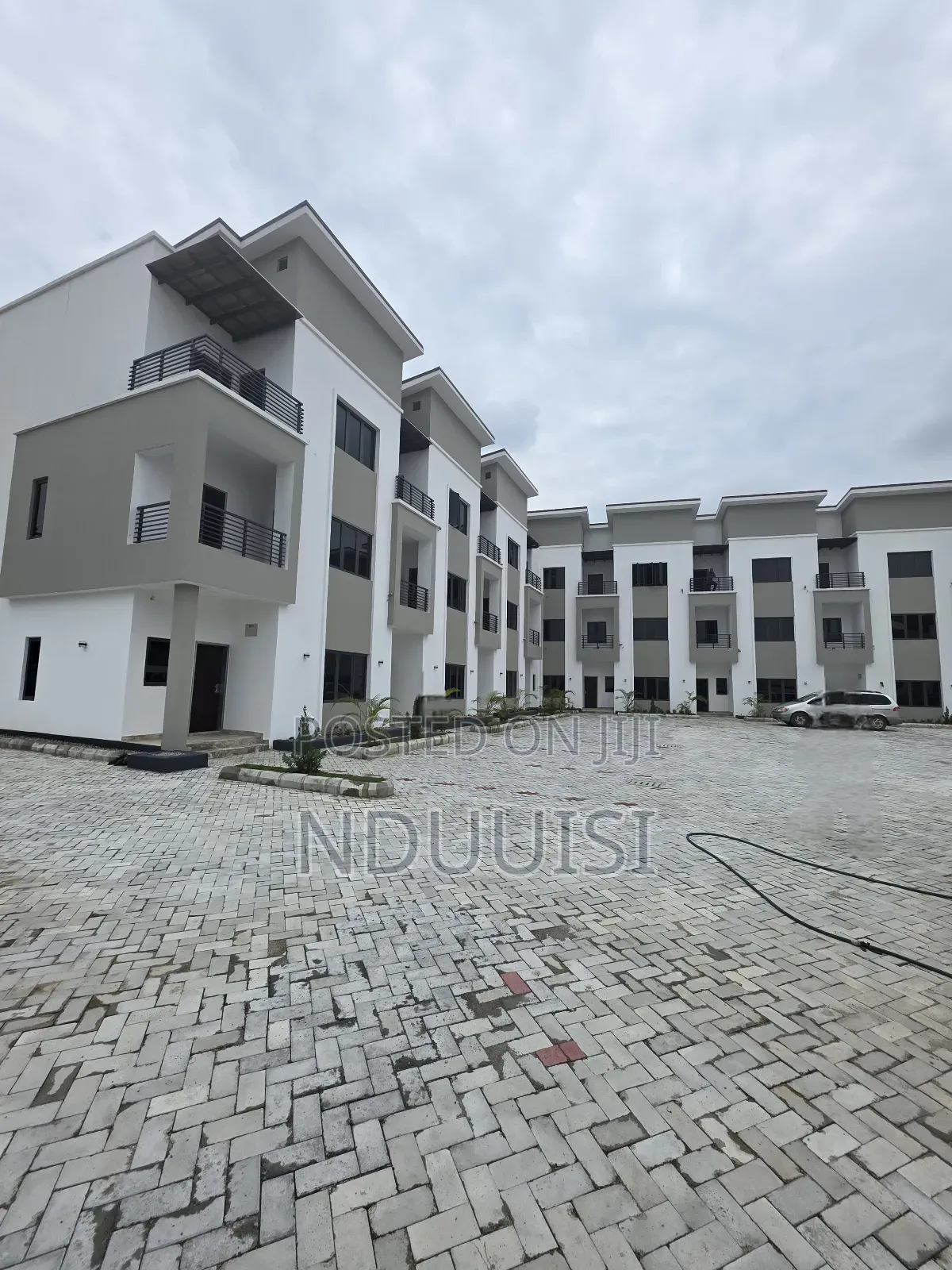 4bdrm Duplex in Jahi for sale in Jahi
