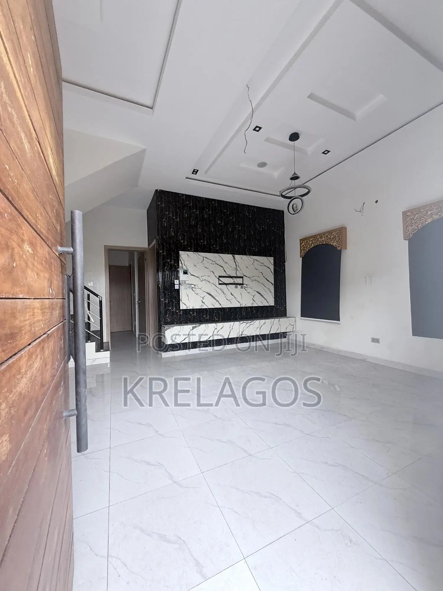 4bdrm Duplex in Off Lekki-Epe Expressway for sale in Off Lekki-Epe Expressway