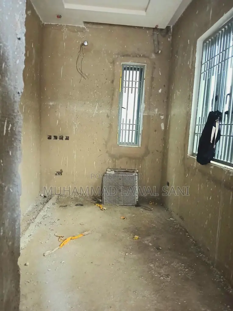 4bdrm Duplex in Ochacho Estate, Life Camp for sale in Life Camp