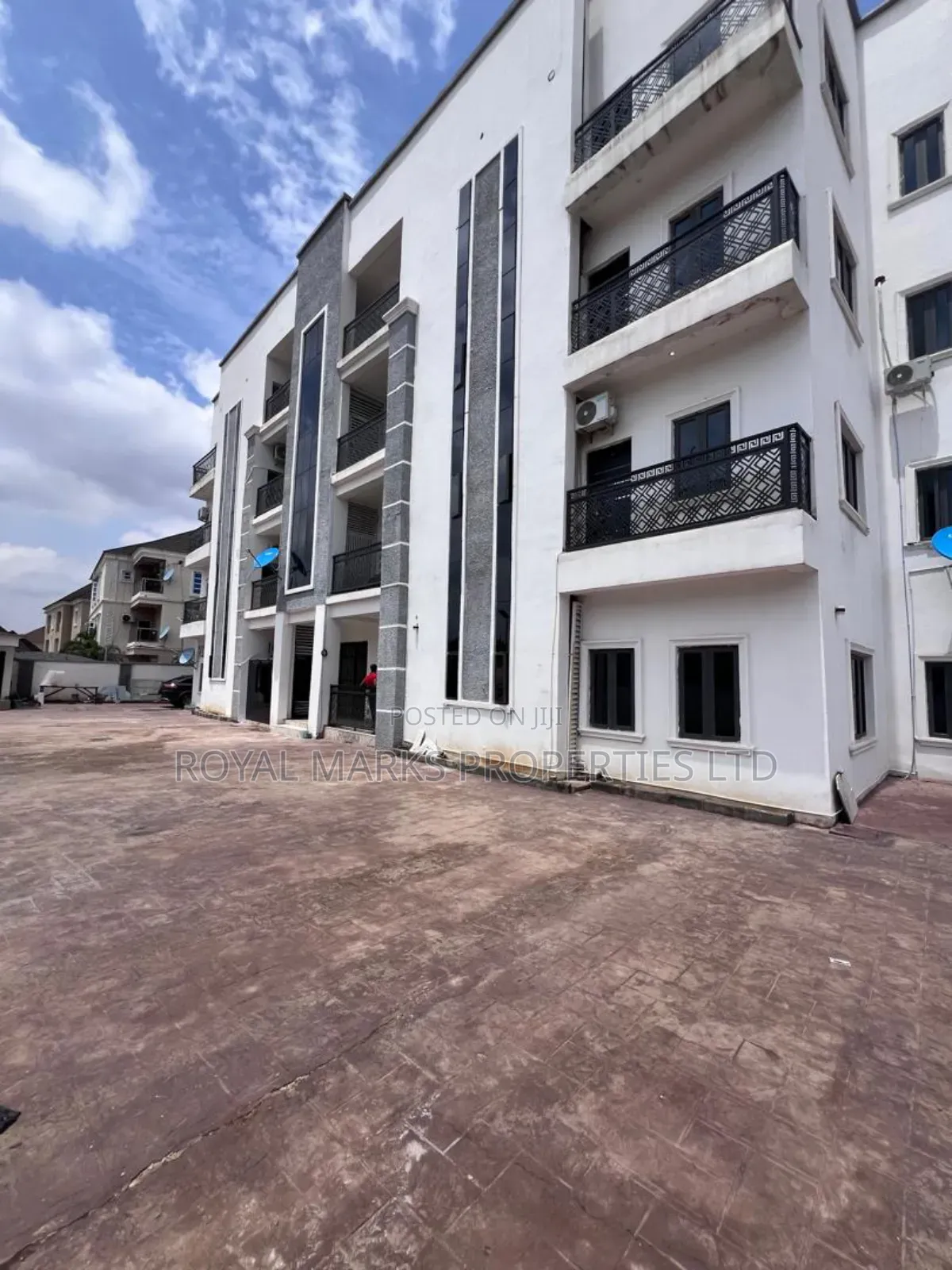 3bdrm Block of Flats in Katampe (Main) for sale in Katampe (Main)
