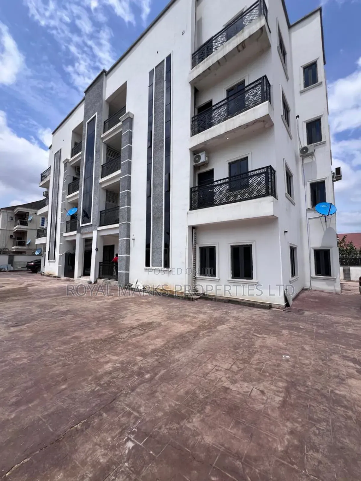 3bdrm Block of Flats in Katampe (Main) for sale in Katampe (Main)