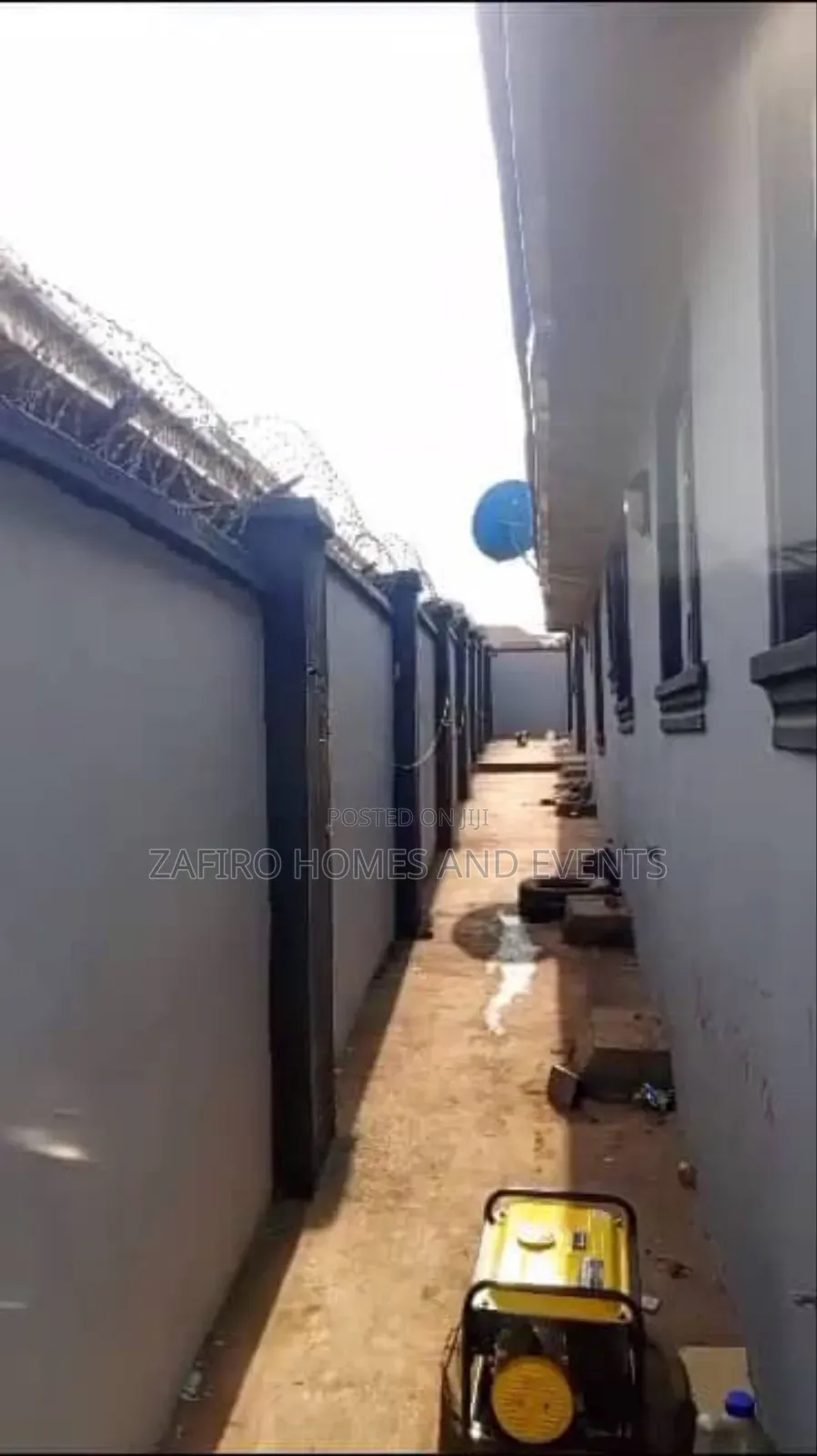 11bdrm Block of Flats in Apete Olomo Ib, Oyo, Ibadan for sale in Ibadan
