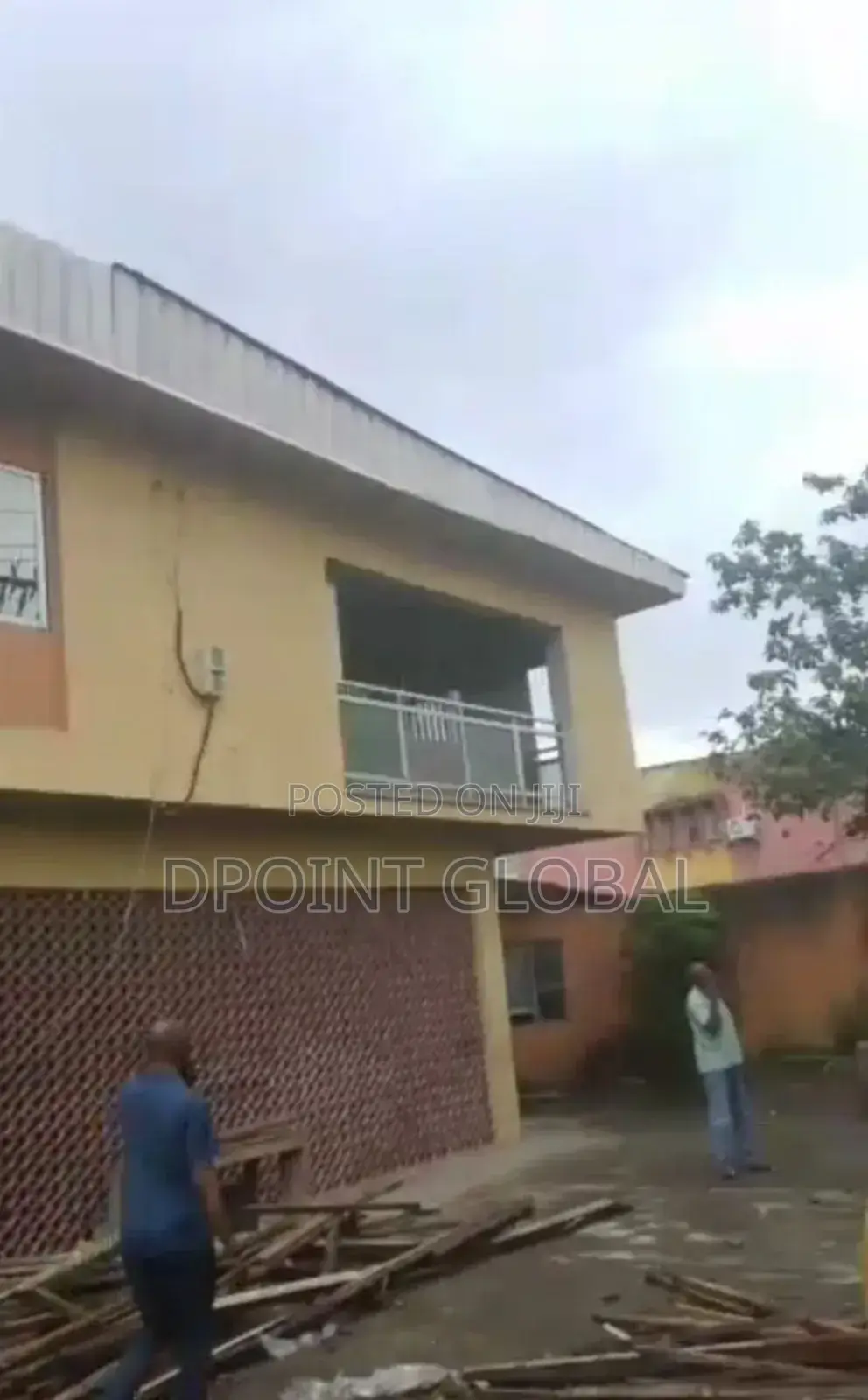 6bdrm Duplex in Not Estate, Alimosho for sale in Alimosho