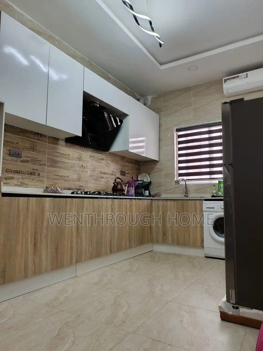 Furnished 4bdrm Duplex in Victoria Crest V, Lekki Phase 2 for rent in Lekki Phase 2