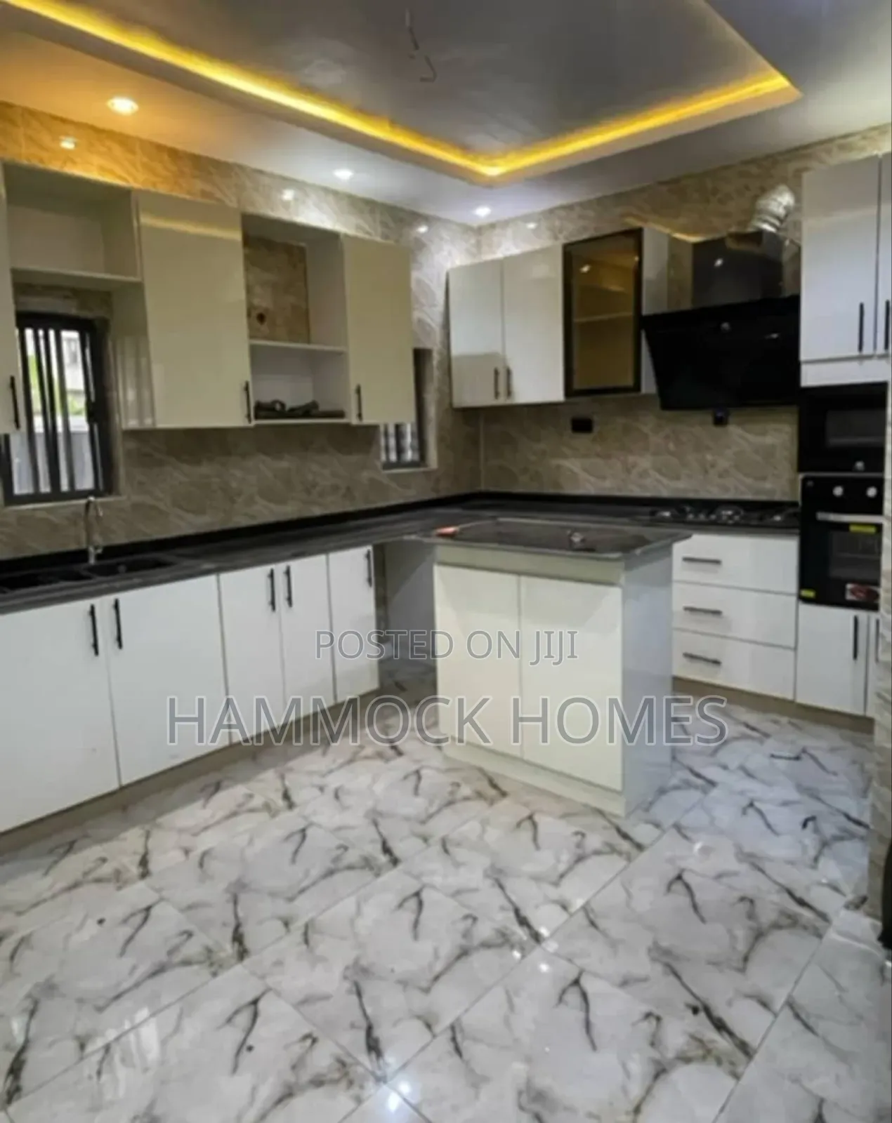 5bdrm Duplex in Carlton Gate Estate, Akobo for rent in Akobo