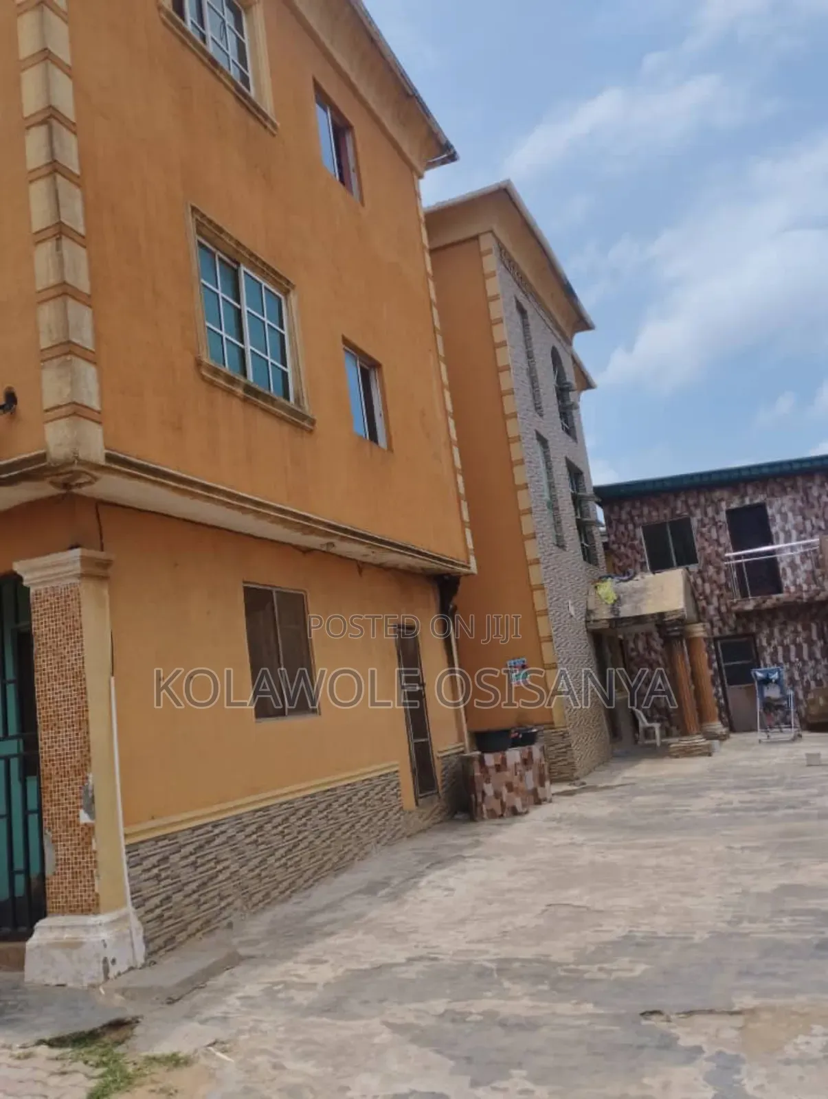 2bdrm Block of Flats in Abaranje for sale in Abaranje